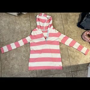 pink and white striped vineyard vines long sleeve with hood!